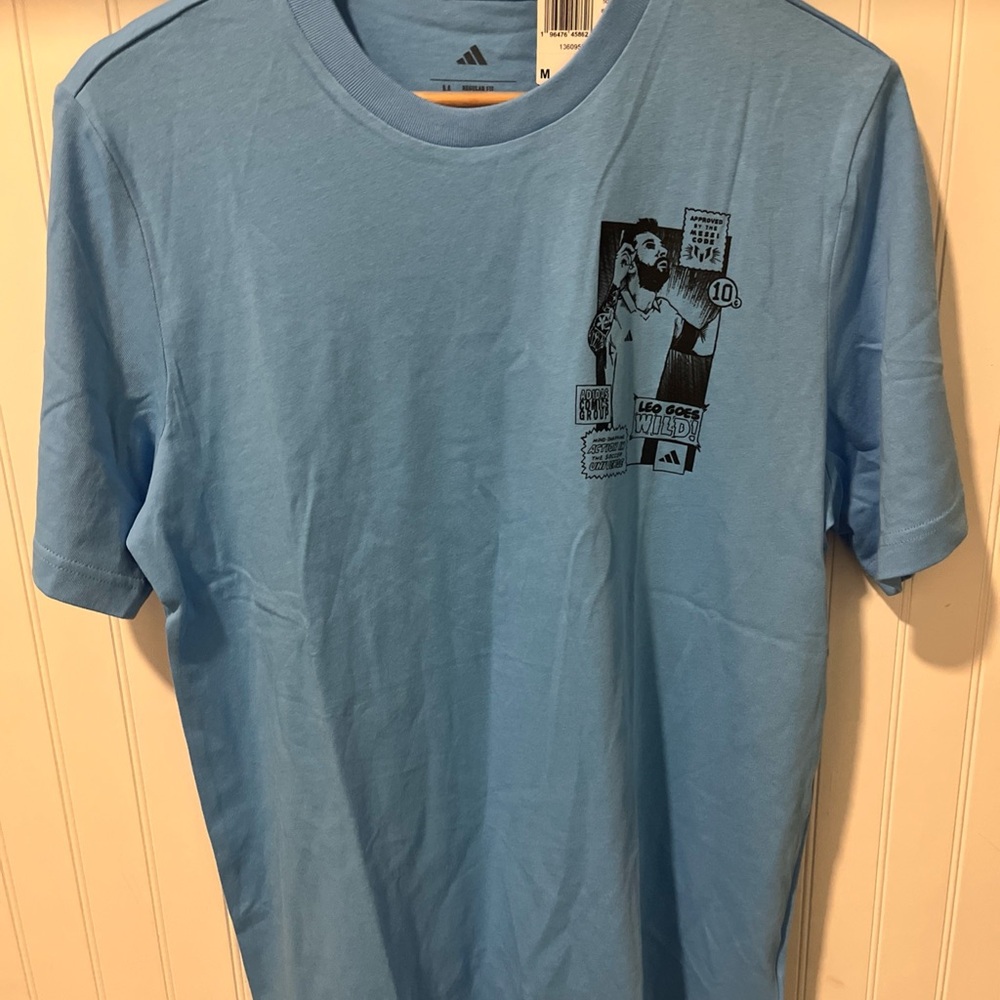 Adidas Men's Messi ICon Graphic Comic Book T Shirt  Medium Blue NEW